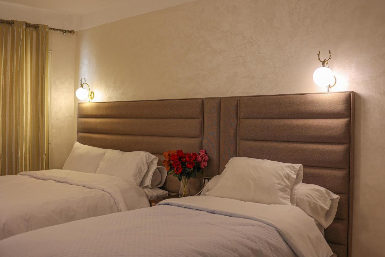 Hotel Des Lilas Уджда Экстерьер фото